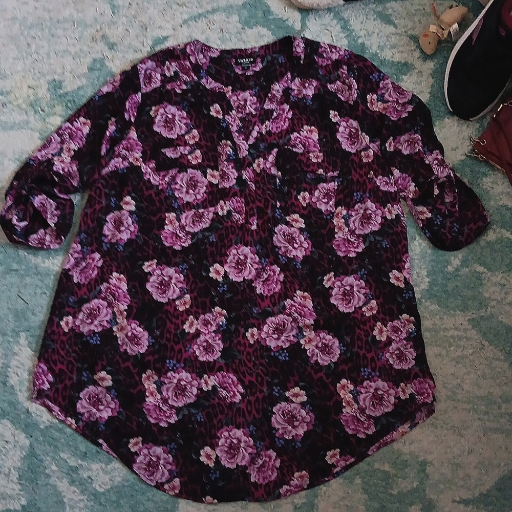Torrid 3 quarter sleeve blouse